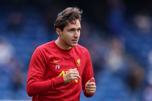 Federico Chiesa wanted by Man Utd legend as new transfer landing spot emerges