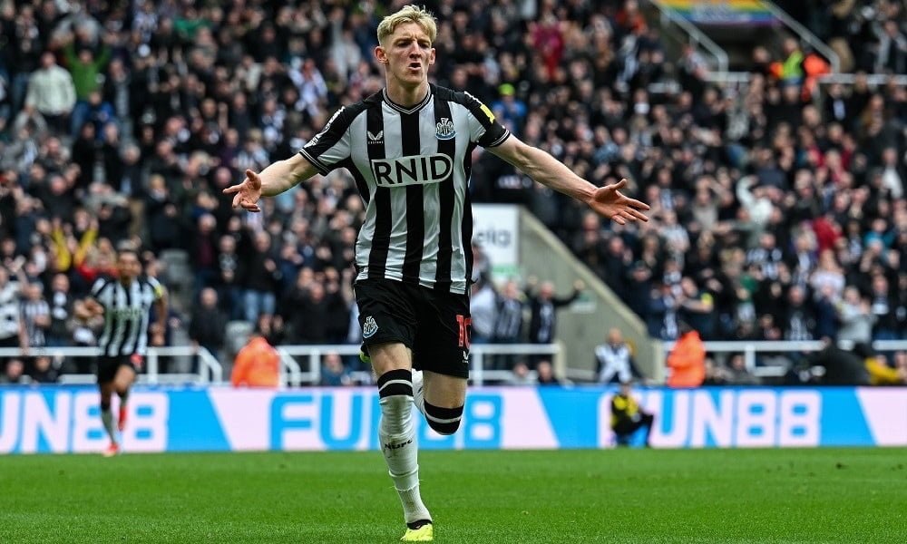Liverpool weighing up big cash move for Anthony Gordon